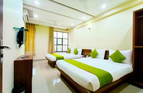 Shirdi Hotel | SAI SRUSHTI by NEEM SQUARE