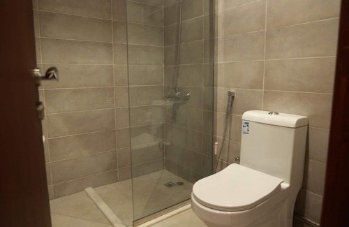 Al Aziziyah Hotel | Saif Plus 1