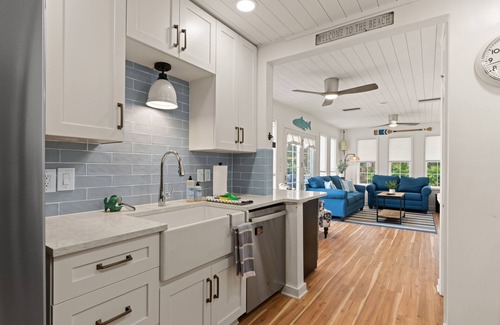 Jekyll Island House | Sail Away - Best of Jekyll w/Beach Access!