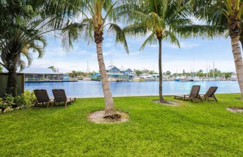 Stuart Apartment | Sailfish Suites - 12 - waterfront lodging