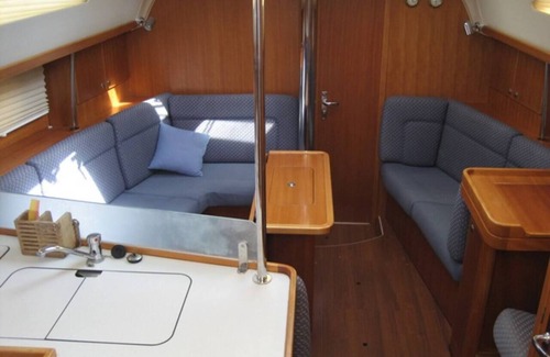 Alimos Villa | Sailing Yacht by Owner, Holidays to Greek islands