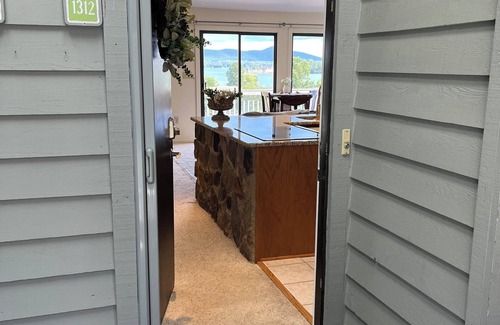North Shore Condo | Sailors Landing~ Lake/Beach front condo with ample amenities!