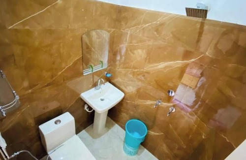 Gurdaspur Hotel | Saini Guest House