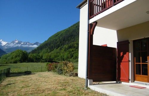Guchen Apartment | Saint-Lary Soulan: skiing, hiking, cycling, hydrotherapy.