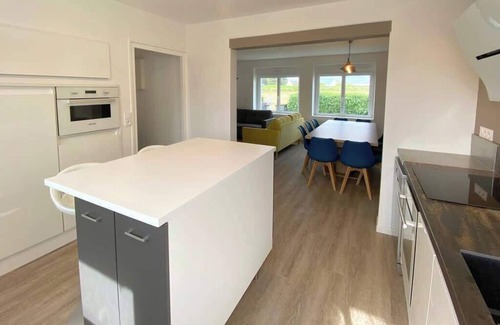 Saint-Pol-de-Leon House | Saint-Pol family house garden equipped for 12