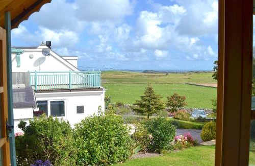 Cylch-Y-Garn House | Salem Fach - Hw7587