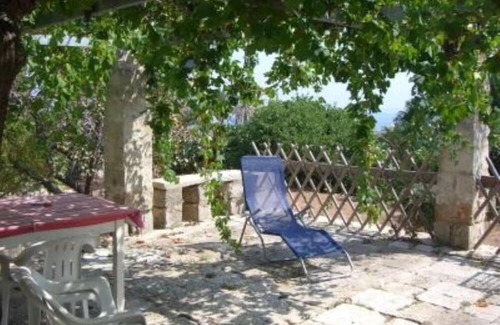 Marina Serra Apartment | SALENTO - little apartment in ancient villa, sight sea, encircled calm locality from the green, single private reduction to the beautiful reef to 100 MT, apartment/flat - 2 rooms - 2/4 persons