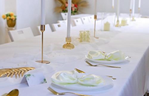Kravare Apartment | salon Therese
