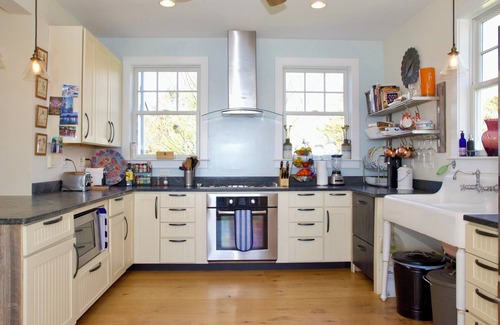 Aquebogue House | "Salt & Serenity" - Absolute Beachfront Retreat on the North Fork
