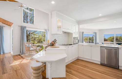 Dunbogan House | Salt Spray - Full House