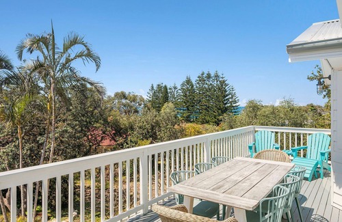 Dunbogan House | Salt Spray - Full House