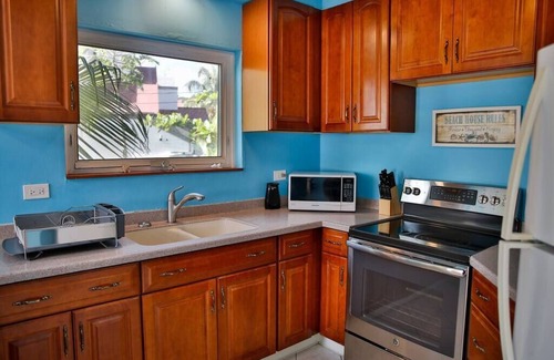 Estate Frenchman Bay Villa | Salty Sway I - 2bed/2bath Beach House