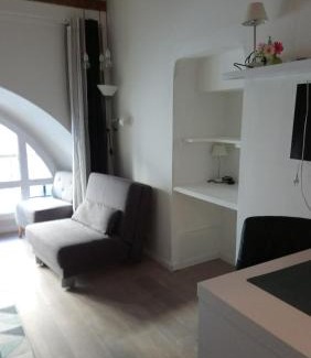 Quartier du Port Apartment | Sam Le Lezard Sarl