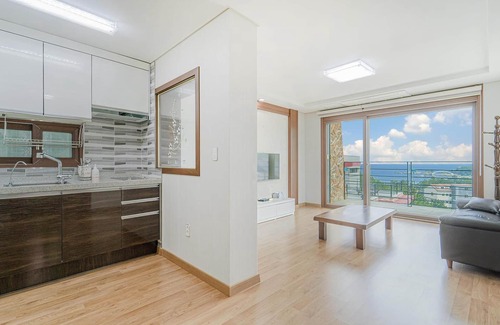 Samcheok House | Samcheok Santorini Pension