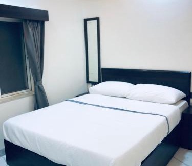 Panchgani House | Sameena Guest House