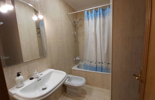 Alcabre Apartment | Samil Vigo Beach Apartment Ria Views 2 M