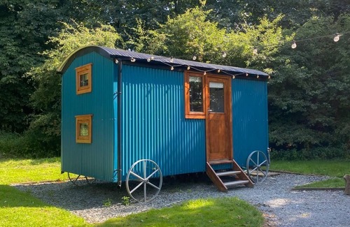 Higher Walton Cabin | Samlesbury Hall Shepherd's Hut