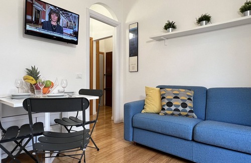 Cannaregio Apartment | San Girolamo Bis Canal View