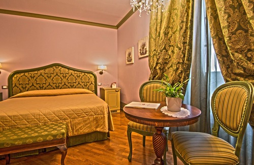 Lucca Historical Center Hotel | San Luca Palace Hotel