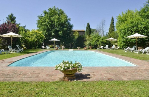 Sodo Apartment | San Pietro Ortensia - Apartment with swimming pool