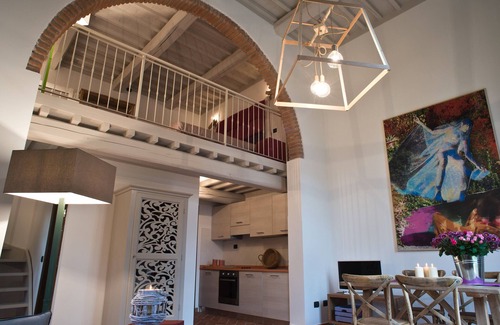 Lari Apartment | San Ruffino Apartments