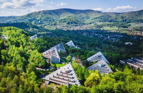 Ustron Resort | Sanatorium Równica