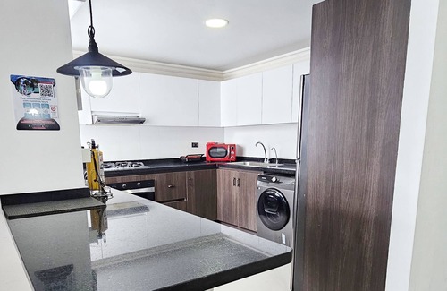 Bocagrande Apartment | Sanctuary of Elegance: Your New Home in the Heart of the City. T.C 20c2