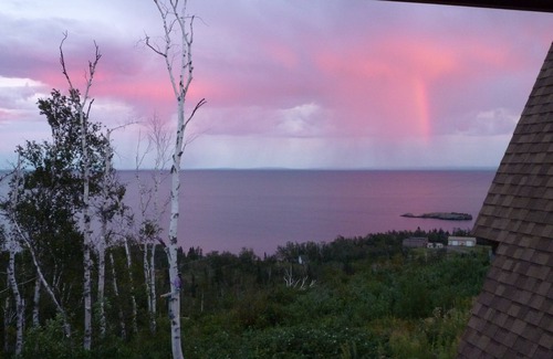 Silver Bay House | Sanctuary on the North Shore of Lake Superior