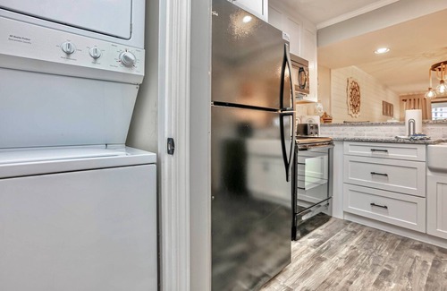 Panama City Beach Villa | Sand Dollar Villa 504: closest to beach, restaurants, convention, no resort fee