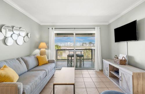 Fernandina Beach Apartment | Sand Dollar Villas 306 - Seaview Oasis- Bdconly - Sandollarvr