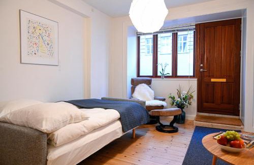 Osterbro Apartment | Sanders Park - Charming 1-Bdr Apt Close to Metro