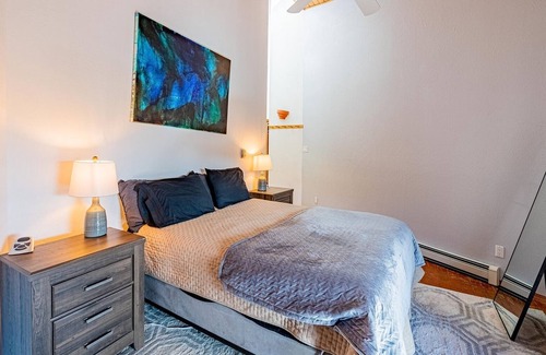 Cedar Crest House | Sandia Peak Suite | 3 Bed, 2 Bath