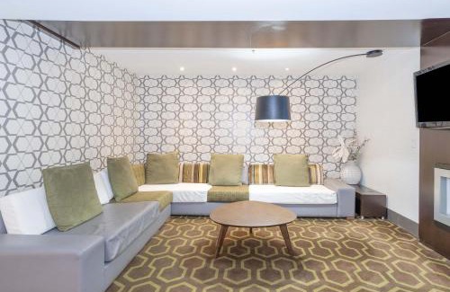Clearbrook Hotel | Sandman Hotel and Suites Abbotsford