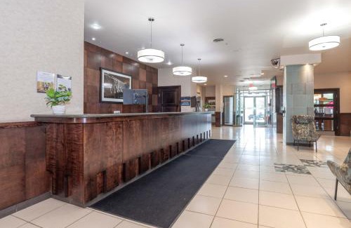 South Lethbridge Hotel | Sandman Hotel Lethbridge