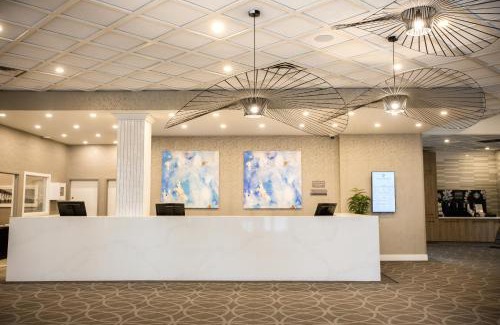 Downtown Hotel | Sandman Signature Lethbridge Lodge