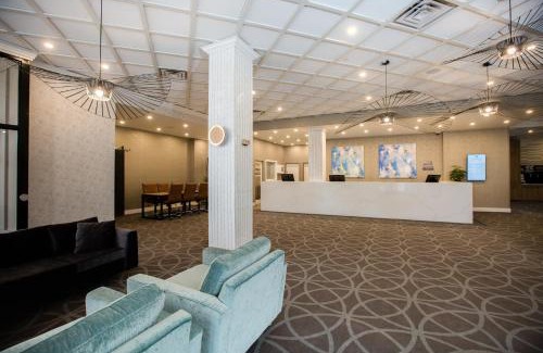 Downtown Hotel | Sandman Signature Lethbridge Lodge