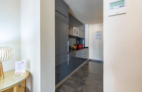 Trafalgar Apartment | Sandoval - 1 Bedroom with Sofa Bed