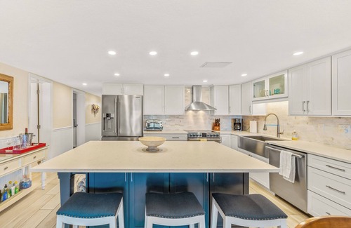 New Smyrna Beach Condo | Sandpiper Beachfront Escape with Resort Amenities - SP505