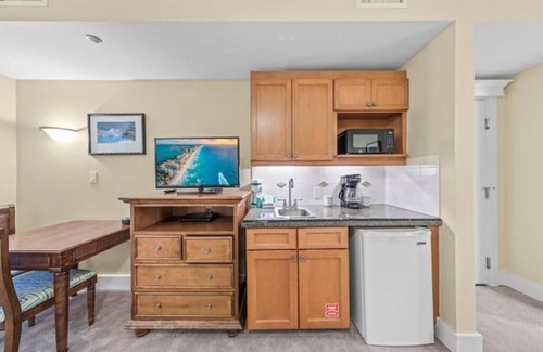 Fort Walton Beach - Destin Apartment | Sandpiper Perch- Studio, sleeps 4 in Sandestin Resort