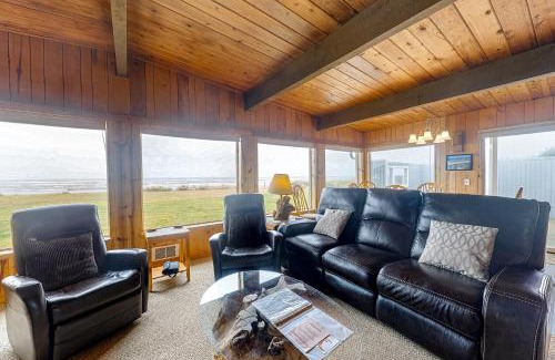Yachats House | Sands End