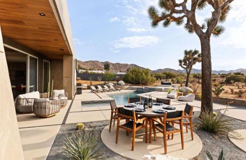 Yucca Valley Villa | Sandstone by Fieldtrip Modern w Pool Views