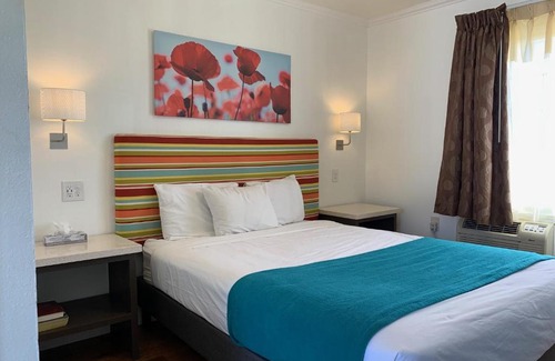 Carpinteria Hotel | Sandyland Reef Inn