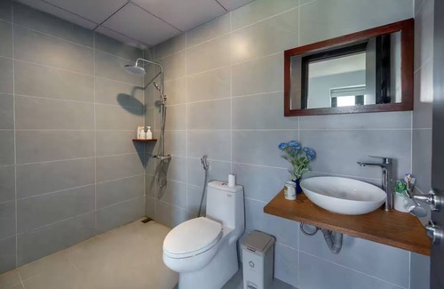 Hue Villa | Sanh homestay hồ bơi gần Aeon mall