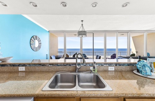 Gulf Shores Condo | Sanibel 1106 - FALL IS IN THE AIR - ENJOY THE GULF BREEZES - BOOK NOW!