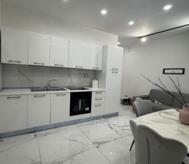 Naples Apartment | Sanità Naples Central Grand Apartment for 10 Guest