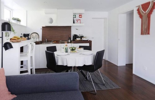 Falca Apartment | Santa Joana Garden View