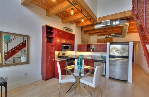 The Villas Condo | Santana Row Luxury Executive Loft 2BR/1,5BATH
