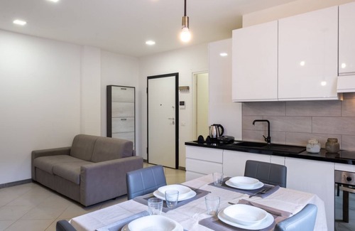 Santo Stefano di Magra Apartment | Santo Stefano di Magra Modern Apartment
