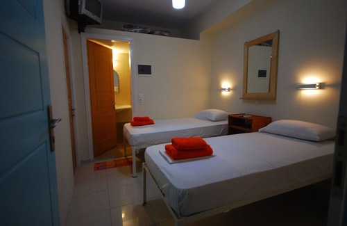 Fira Hotel | Santorini Camping Rooms