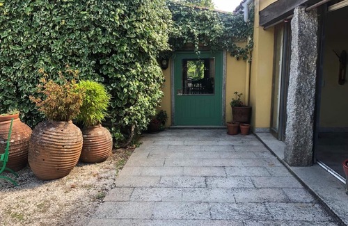 Quintans House | Sanxenxo: Family country house with 6 bedrooms and six bathrooms